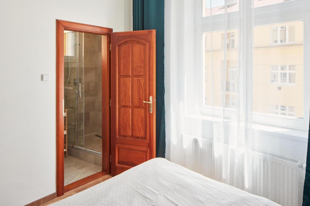 Appartement Days - Spacious 3bdr - Trendy Neighbourhood *